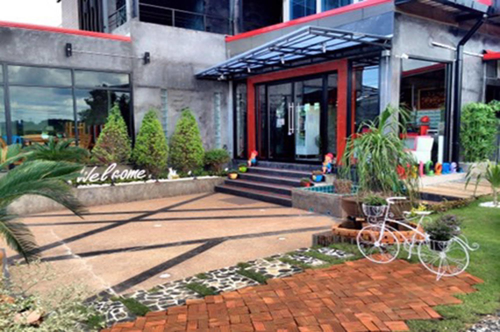 The Grace Hotel Kalasin Zewnętrze zdjęcie